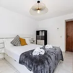 ヴィラ Retreat By Algarve Golden